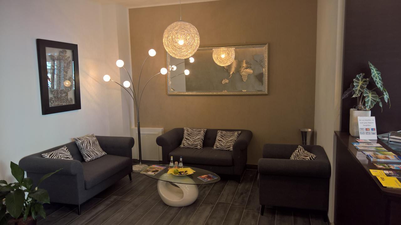 Hotel Im Ried Донаувёрт Экстерьер фото